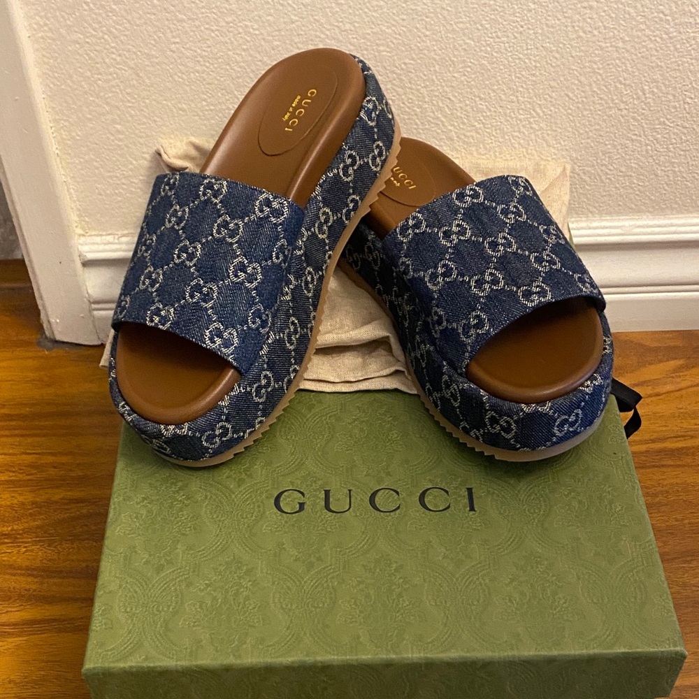 Gucci Denim GG Canvas Platform Slides - Navy & white with brown leather